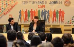 Foto de la galería: Jornada de jóvenes y el liderazgo