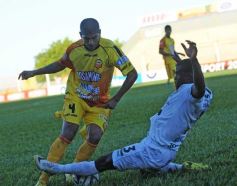 Foto de la galería: Crucero empató con Sarmiento de Junín