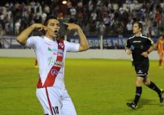 Foto de la galería: La Franja superó en el descuento a Boca Unidos por 2 a 1