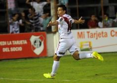 Foto de la galería: La Franja superó en el descuento a Boca Unidos por 2 a 1