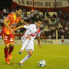 Foto de la galería: La Franja superó en el descuento a Boca Unidos por 2 a 1