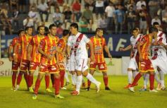 Foto de la galería: La Franja superó en el descuento a Boca Unidos por 2 a 1