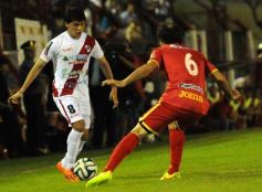 Foto de la galería: La Franja superó en el descuento a Boca Unidos por 2 a 1