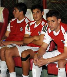 Foto de la galería: La Franja superó en el descuento a Boca Unidos por 2 a 1