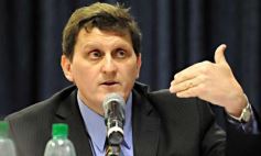 Foto de la galería: Hacienda presentó su presupuesto para el 2015