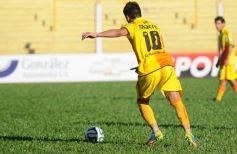 Foto de la galería: Crucero ganó 1 a 0 ante Sportivo Belgrano