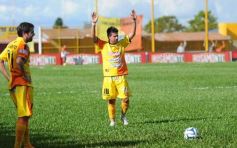 Foto de la galería: Crucero ganó 1 a 0 ante Sportivo Belgrano