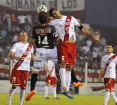 Foto de la galería: Guaraní perdió su invicto de local con Nueva Chicago