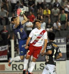 Foto de la galería: Guaraní perdió su invicto de local con Nueva Chicago