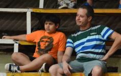 Foto de la galería: Tokio venció a Juventud Unida por 71 a 61