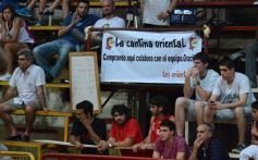 Foto de la galería: Tokio venció a Juventud Unida por 71 a 61