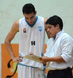 Foto de la galería: Tokio venció a Juventud Unida por 71 a 61