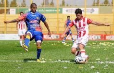 Foto de la galería: Crucero perdió la cima con Unión de Santa Fé