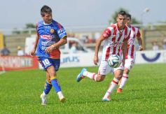 Foto de la galería: Crucero perdió la cima con Unión de Santa Fé