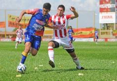 Foto de la galería: Crucero perdió la cima con Unión de Santa Fé