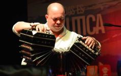 Foto de la galería: AADI distinguió a Los Hermanos Núñez