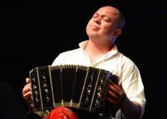 Foto de la galería: AADI distinguió a Los Hermanos Núñez