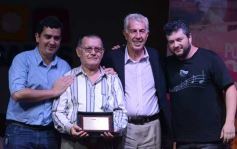 Foto de la galería: AADI distinguió a Los Hermanos Núñez