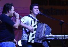 Foto de la galería: AADI distinguió a Los Hermanos Núñez