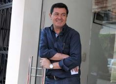 Foto de la galería: De invitado, para Conversaciones en el Catamarán