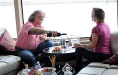 Foto de la galería: De invitado, para Conversaciones en el Catamarán