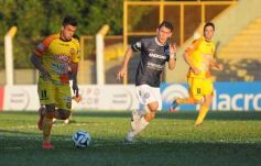 Foto de la galería: Crucero cada vez más cerca del ascenso a Primera