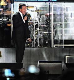 Foto de la galería: Luis Miguel volvió a brillar en Misiones después de 29 años