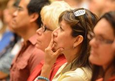 Foto de la galería: Fernando Osorio planteó la necesidad de acompañamiento de los padres en el uso de la tecnología