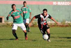 Foto de la galería: Torneo Federal B: En el duelo de misioneros, Brown goleó 3 A 0 a Ex Alumnos de Oberá