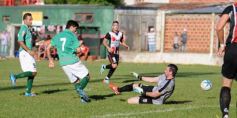 Foto de la galería: Torneo Federal B: En el duelo de misioneros, Brown goleó 3 A 0 a Ex Alumnos de Oberá