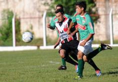 Foto de la galería: Torneo Federal B: En el duelo de misioneros, Brown goleó 3 A 0 a Ex Alumnos de Oberá