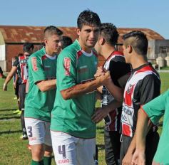 Foto de la galería: Torneo Federal B: En el duelo de misioneros, Brown goleó 3 A 0 a Ex Alumnos de Oberá