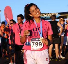 Foto de la galería: Unos 400 atletas corrieron a favor de la vida sana en la costanera