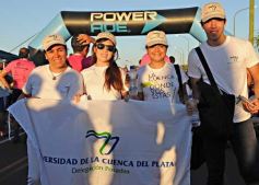 Foto de la galería: Unos 400 atletas corrieron a favor de la vida sana en la costanera