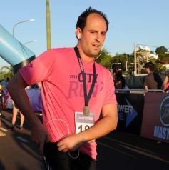 Foto de la galería: Unos 400 atletas corrieron a favor de la vida sana en la costanera