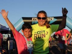 Foto de la galería: Unos 400 atletas corrieron a favor de la vida sana en la costanera