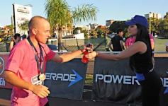 Foto de la galería: Unos 400 atletas corrieron a favor de la vida sana en la costanera