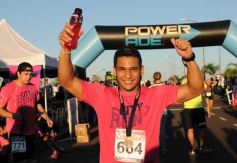 Foto de la galería: Unos 400 atletas corrieron a favor de la vida sana en la costanera