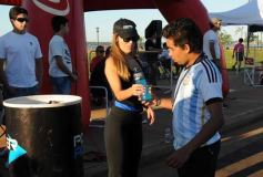 Foto de la galería: Unos 400 atletas corrieron a favor de la vida sana en la costanera