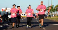 Foto de la galería: Unos 400 atletas corrieron a favor de la vida sana en la costanera