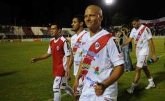 Foto de la galería: La Franja se dio el gusto y derrotó al puntero en Villa Sarita