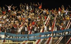 Foto de la galería: La Franja se dio el gusto y derrotó al puntero en Villa Sarita
