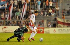 Foto de la galería: La Franja se dio el gusto y derrotó al puntero en Villa Sarita