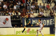 Foto de la galería: La Franja se dio el gusto y derrotó al puntero en Villa Sarita