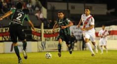 Foto de la galería: La Franja se dio el gusto y derrotó al puntero en Villa Sarita