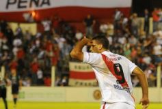 Foto de la galería: La Franja se dio el gusto y derrotó al puntero en Villa Sarita