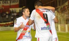 Foto de la galería: La Franja se dio el gusto y derrotó al puntero en Villa Sarita