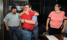 Foto de la galería: TiPoka entregó dos unidades de transporte en comodato a la Municipalidad de Posadas