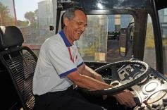 Foto de la galería: TiPoka entregó dos unidades de transporte en comodato a la Municipalidad de Posadas