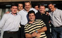 Foto de la galería: Tarde de reencuentro, emoción y lágrimas en la Industrial